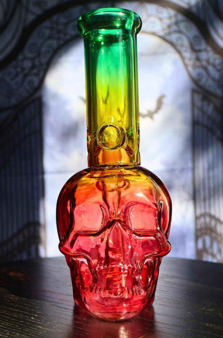 Thick Skull Bong 8"