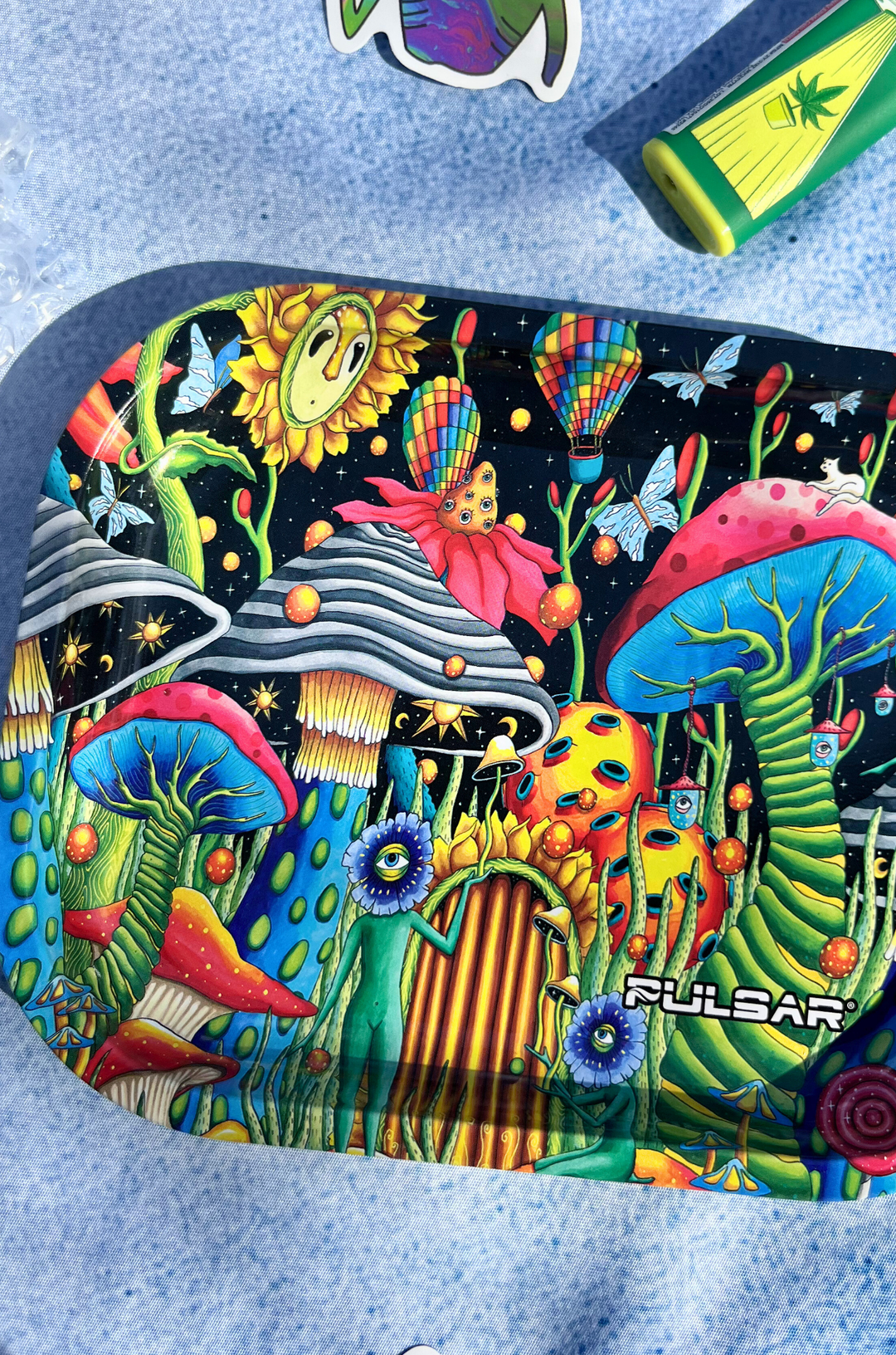 Cosmic Delights Rolling Tray