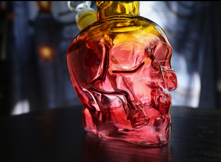 Thick Skull Bong 8"