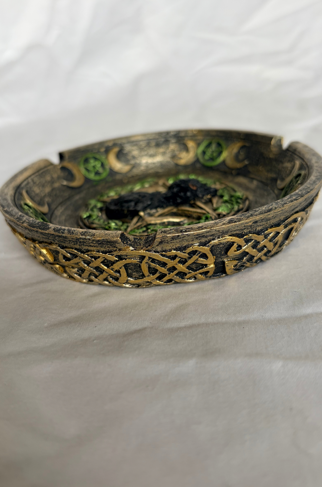 Magic Black Cat Ashtray