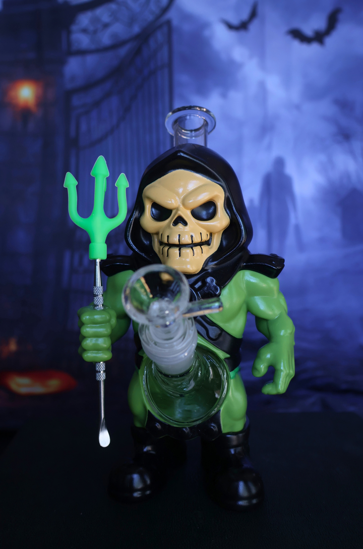Skeletor Bong
