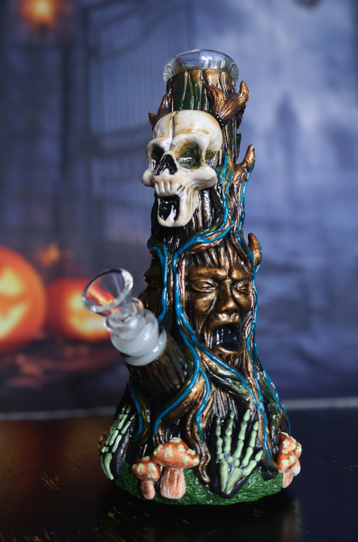 Tree of Torment Bong GLOW