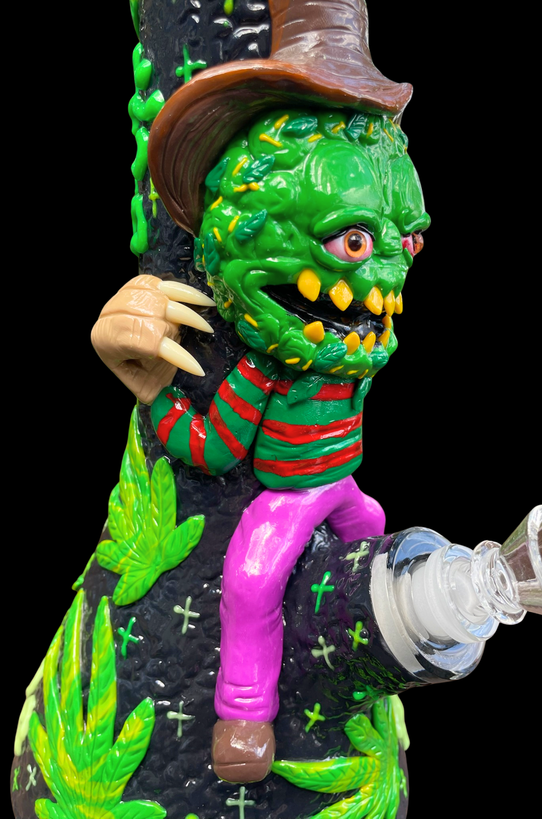 Freddy Kushger Bong GLOW