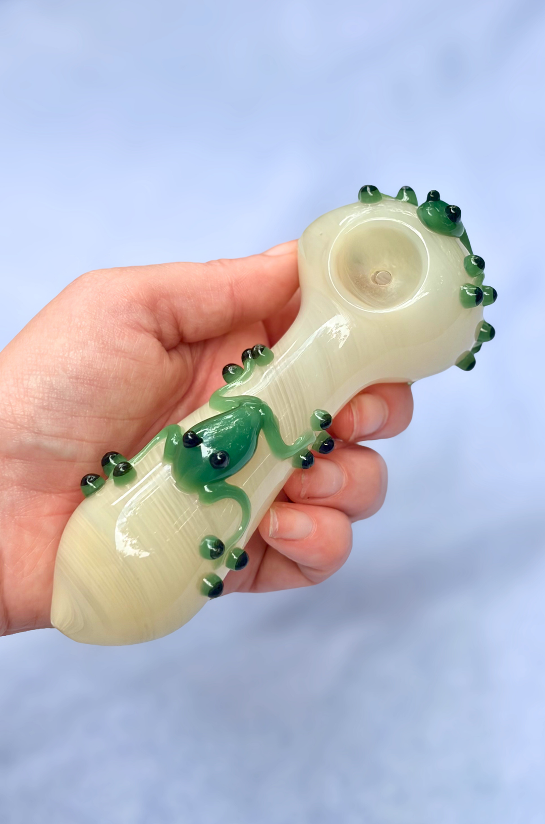 Frogger Rippit Glass pipe