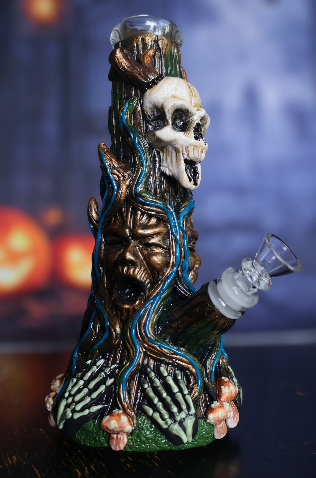 Tree of Torment Bong GLOW