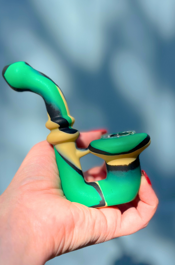 IndestructiSherlock Silicone Pipe