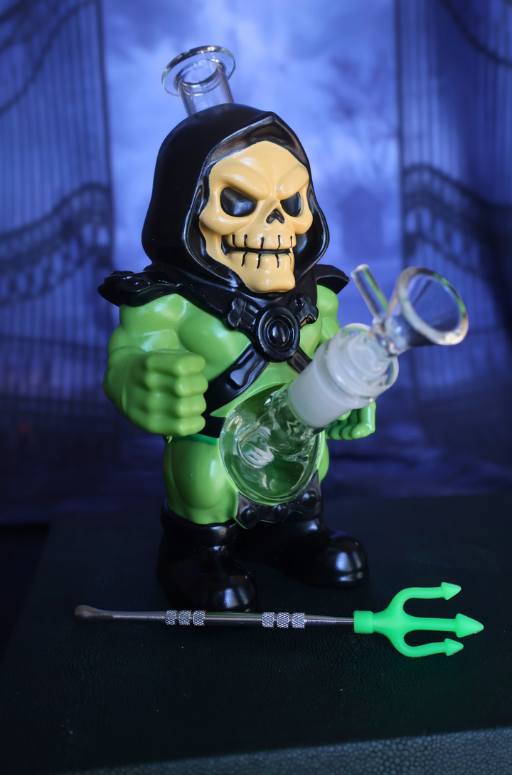 Skeletor Bong