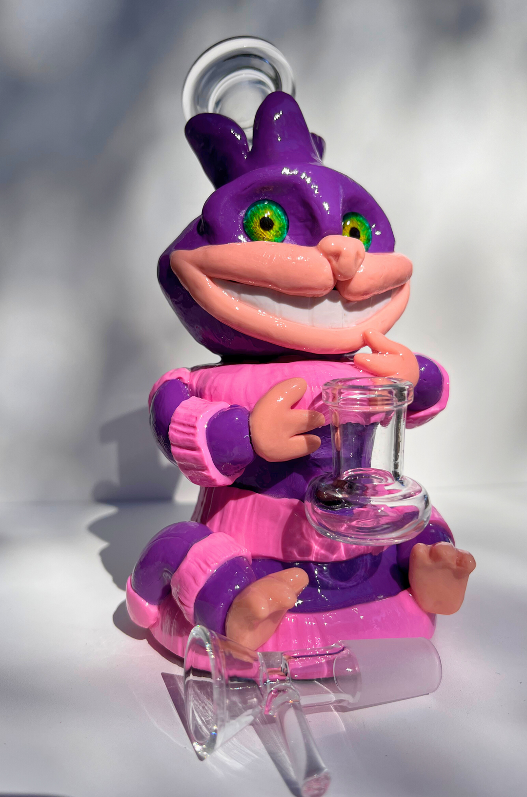 Cheshire Cat Bong