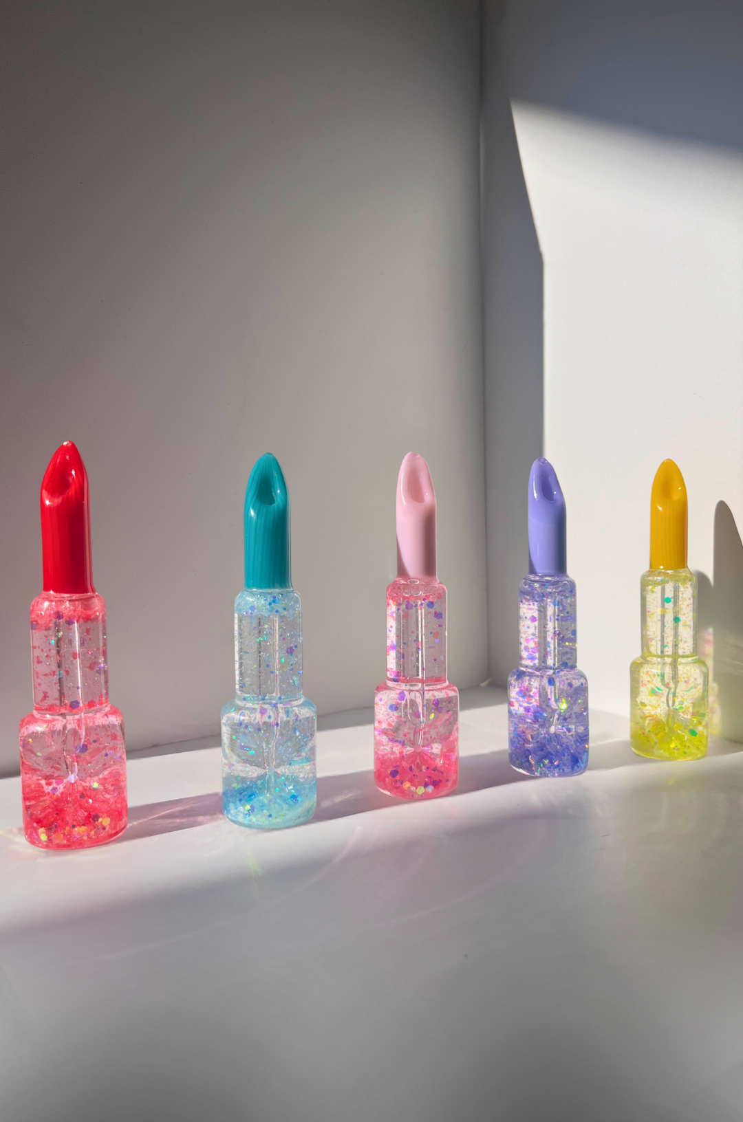 Shimmering Lipstick GLOW Pipe
