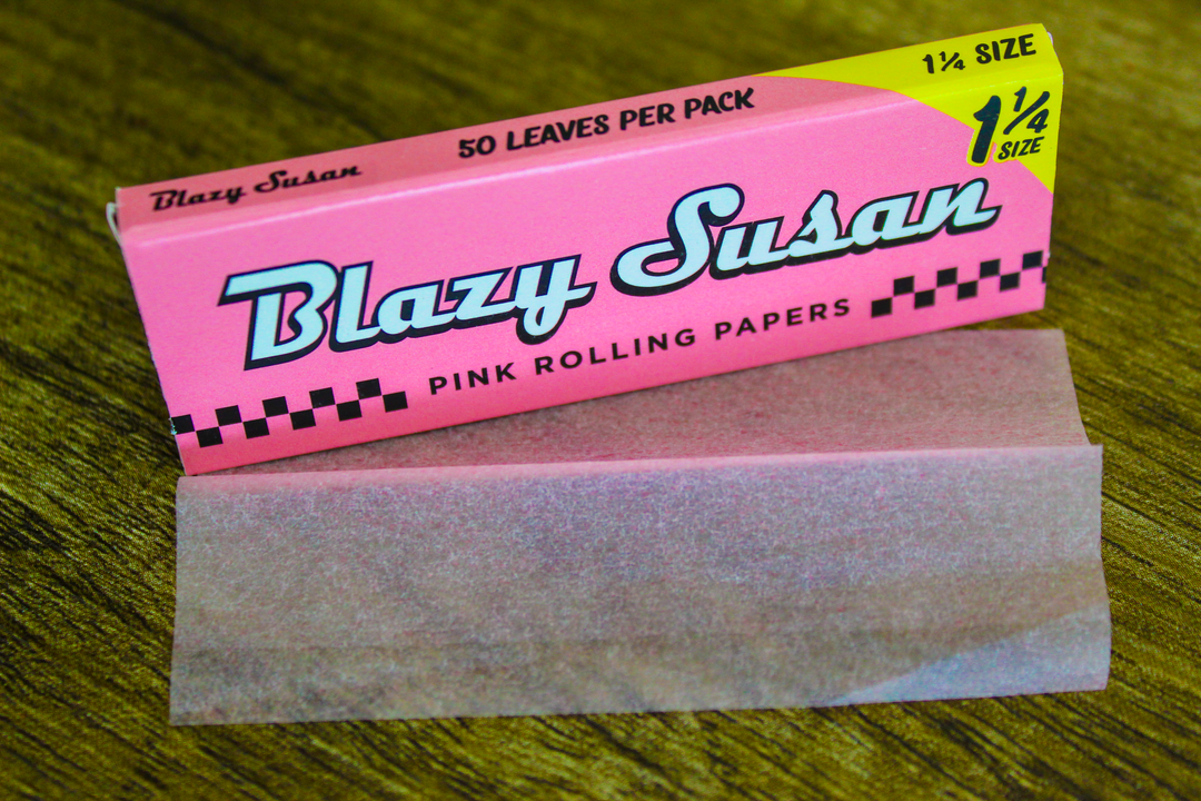 Blazy Susan Pink Rolling Papers - The SWL Store 