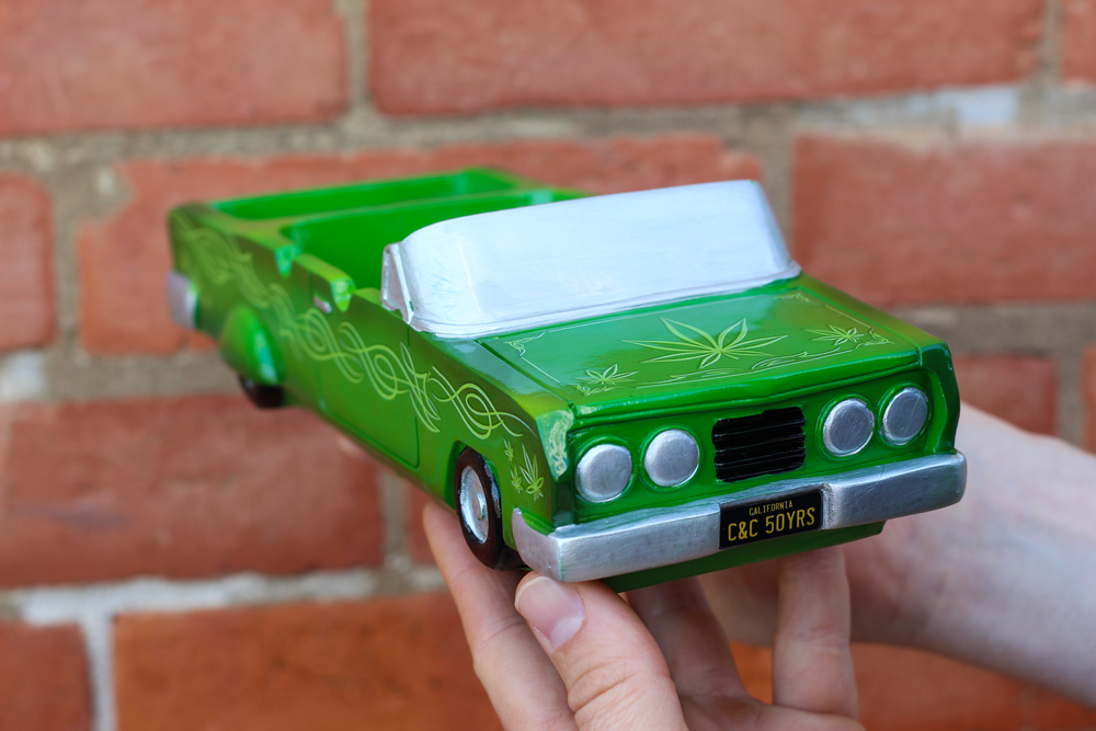 Lowrider Ashtray - The SWL Store 