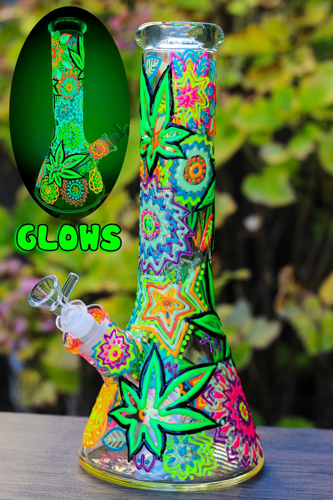 Throwback Bong GLOW - The SWL Store 