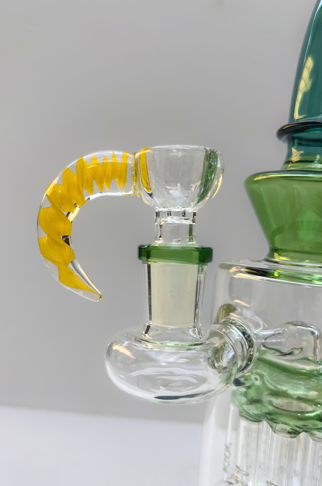 Horn Handle Heady Bowl – 14mm | Handblown Color Accent Slide